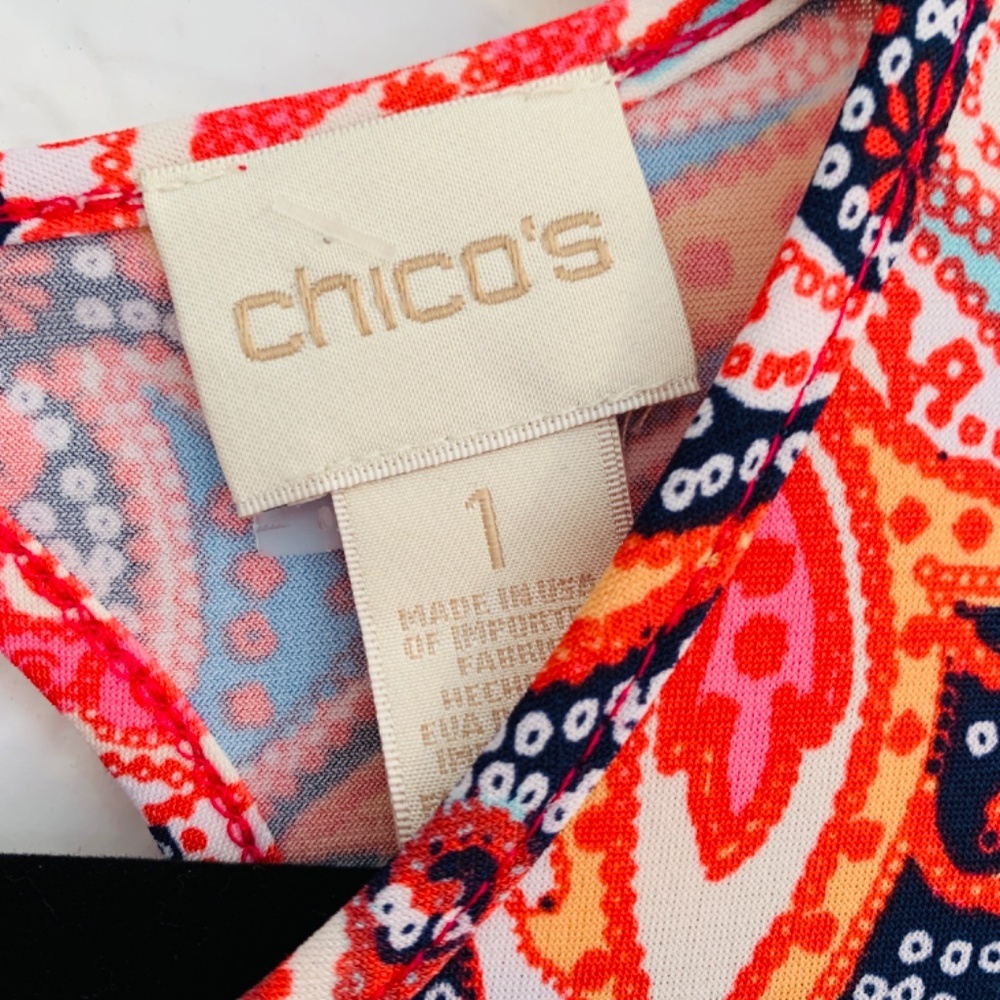 Chico's Paisley Shirt Chicos Size 1 = US Medium Stretchy Slinky Keyhole Back - Picture 4 of 13